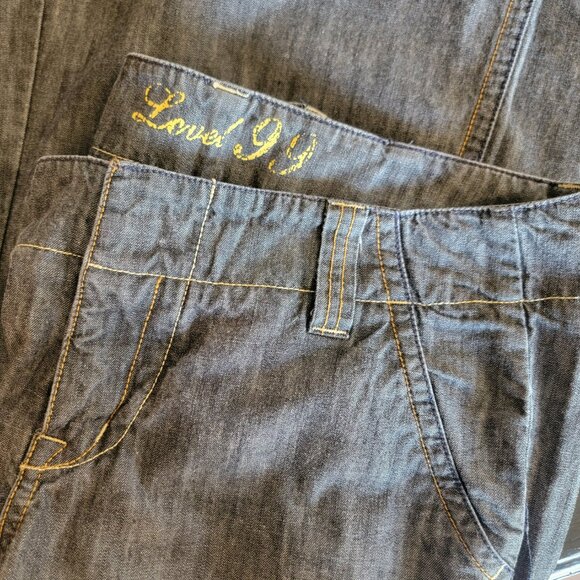 Vintage Anthropologie Level 99 Women 28 Low Rise Flare Jeans Wide Hem Distressed - Picture 11 of 13